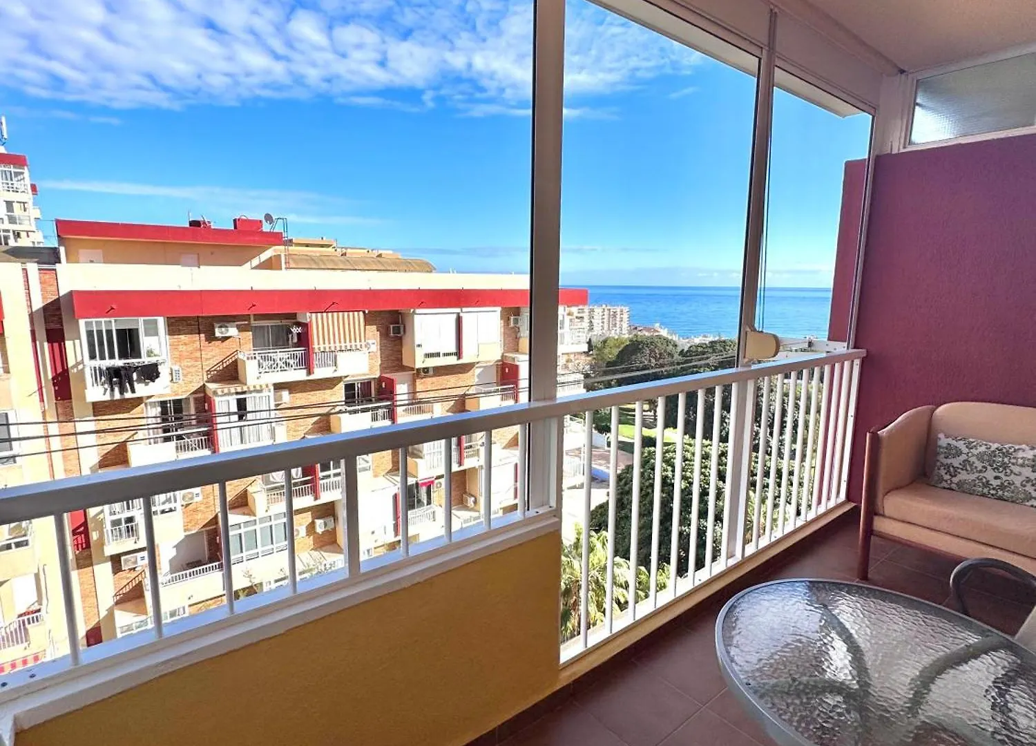 Cozy Apartment In Prime Location - Benalmádena 0*,